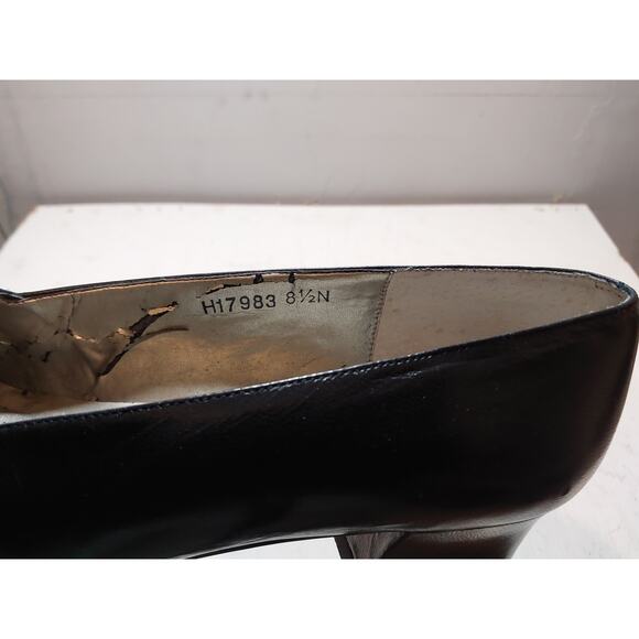 womens R, Hommerson heels - Picture 5 of 5